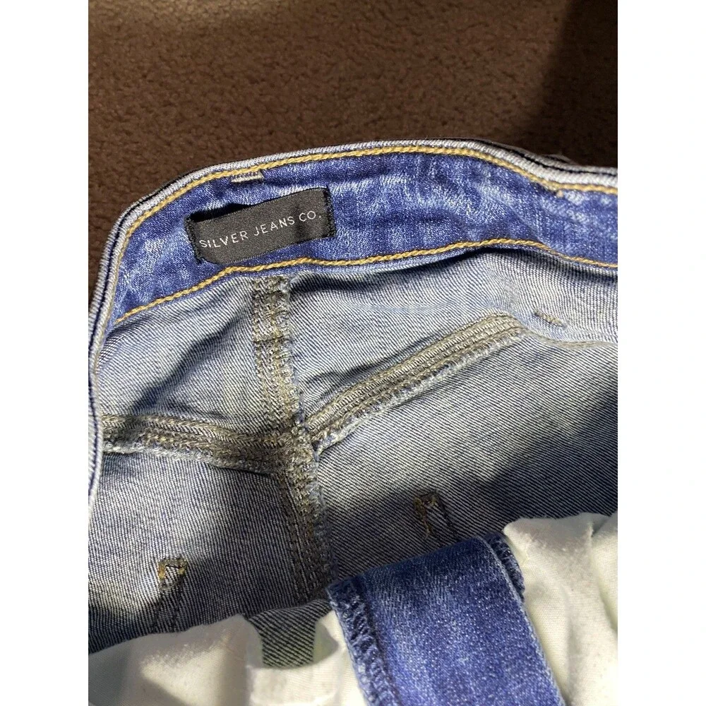 Silver Jeans Sure Thing Long Shorts Woman 25 High Rise Distressed Denim Cuffed
